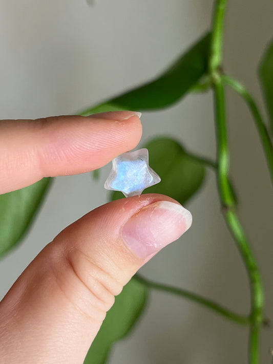 Flashy Moonstone Mini Star