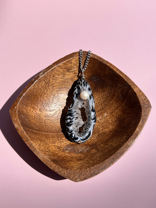 Black Druzy Agate Slice + Pearl Silver Necklace