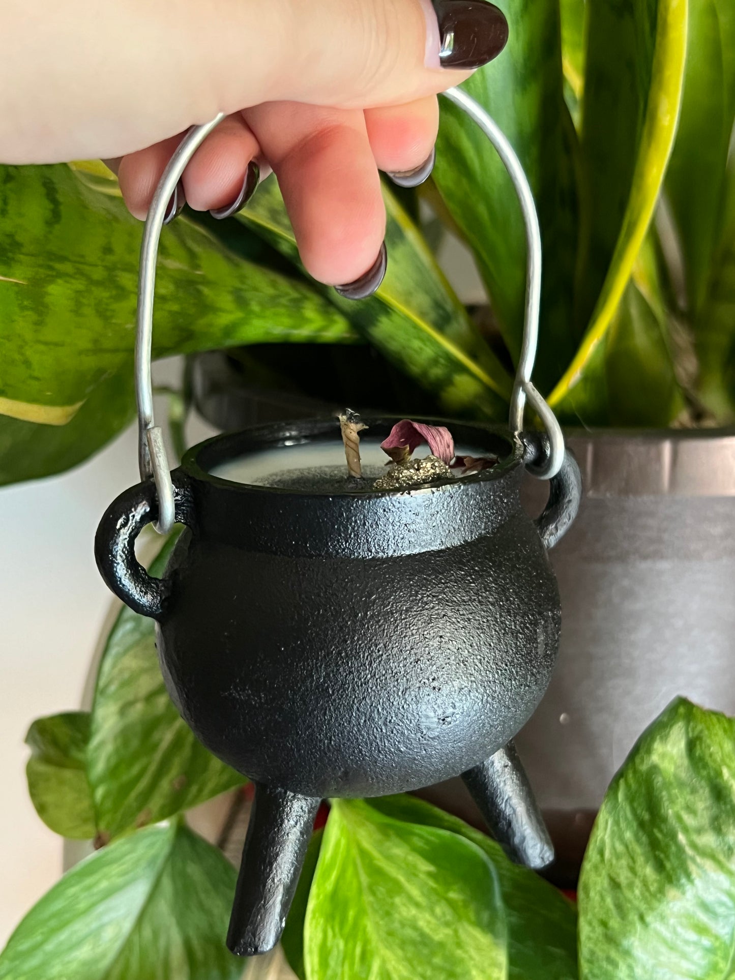 Manifestation Cauldron Candle