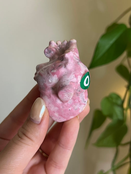 Peruvian Bubblegum Rhodonite Anatomical Heart - O