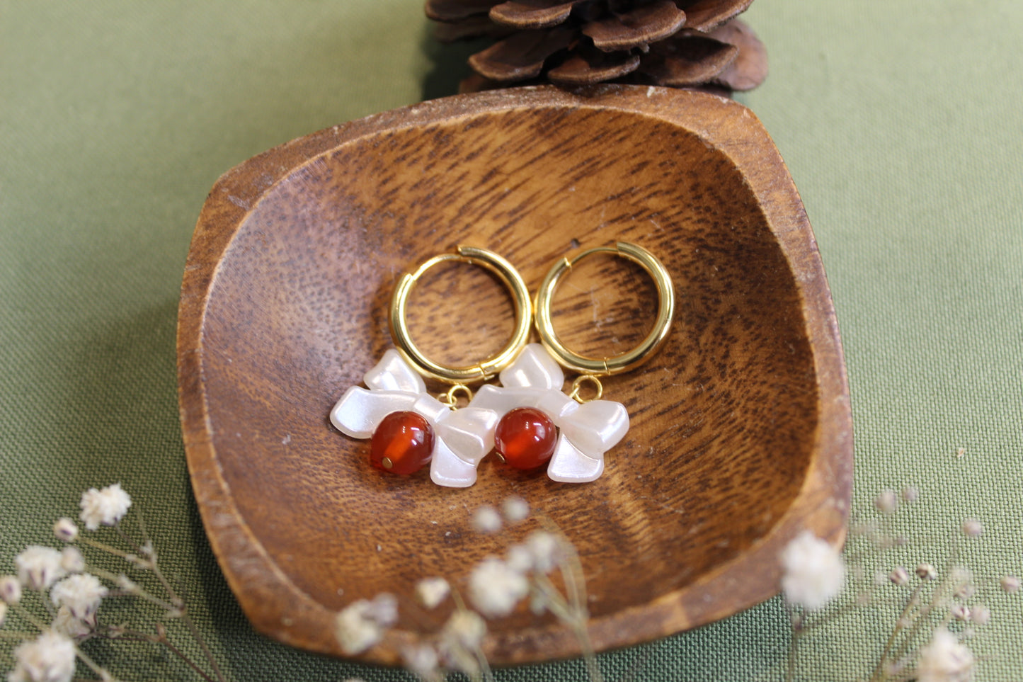 Carnelian Bow Gold Earrings