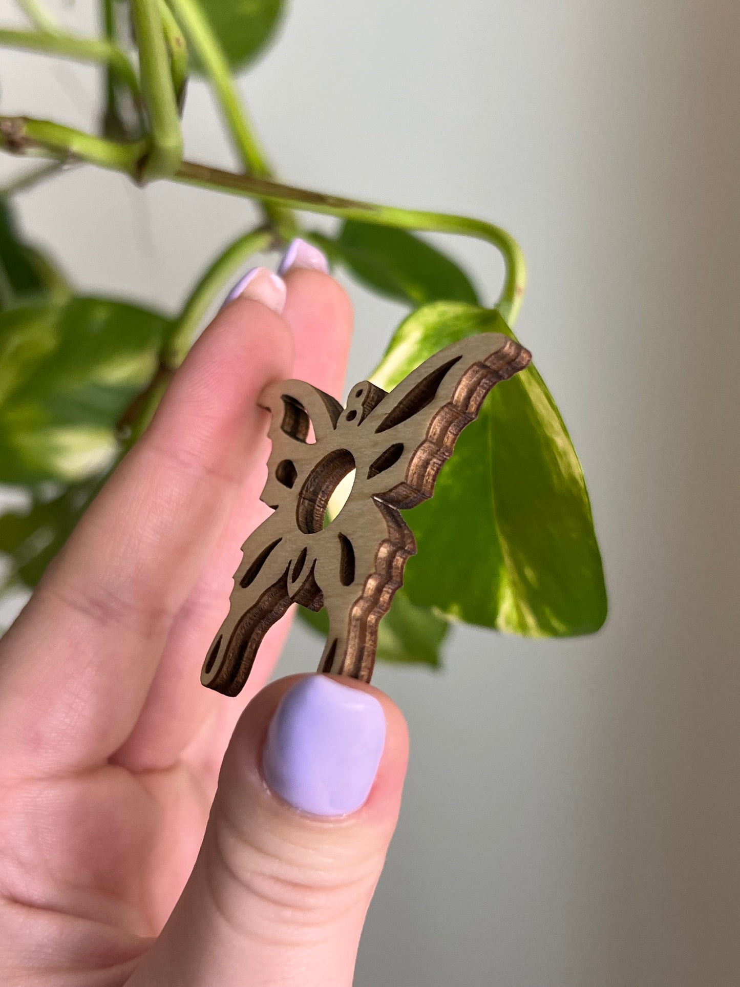 Butterfly Wooden Sphere Stand