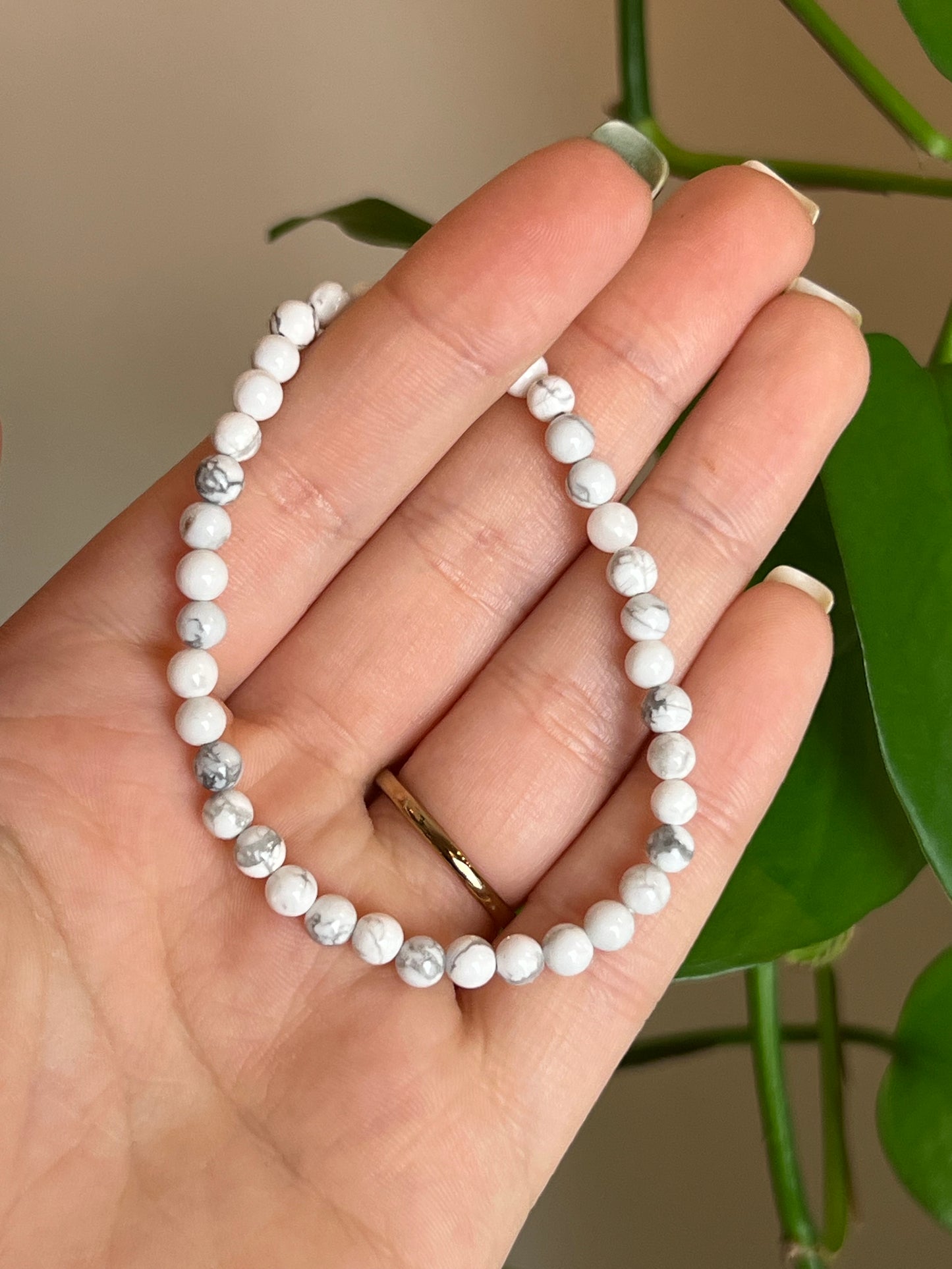 White Howlite 4mm Bracelet