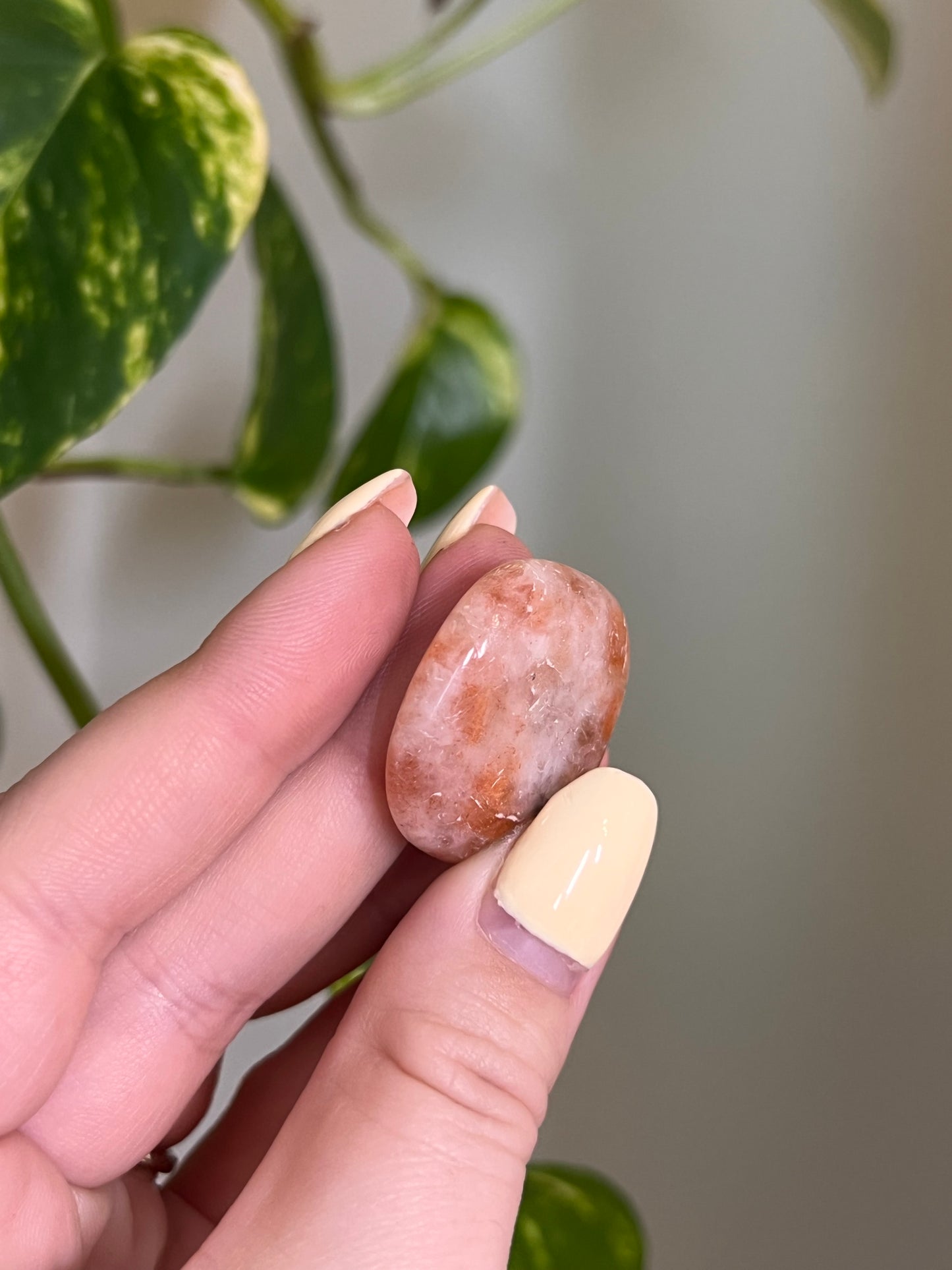 Flashy Sunstone Button