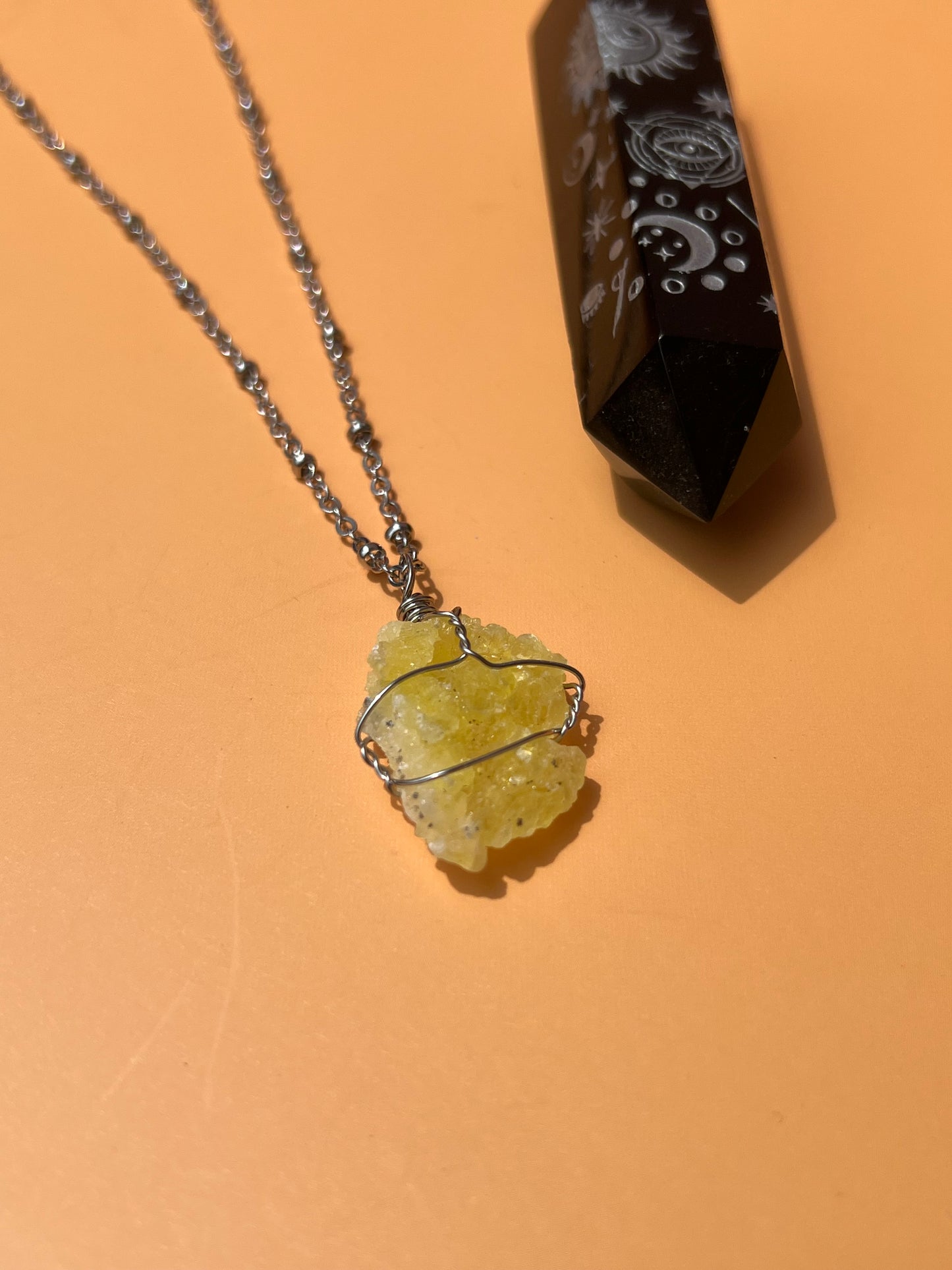 Neon Brucite Raw Wrapped Silver Necklace 🍋