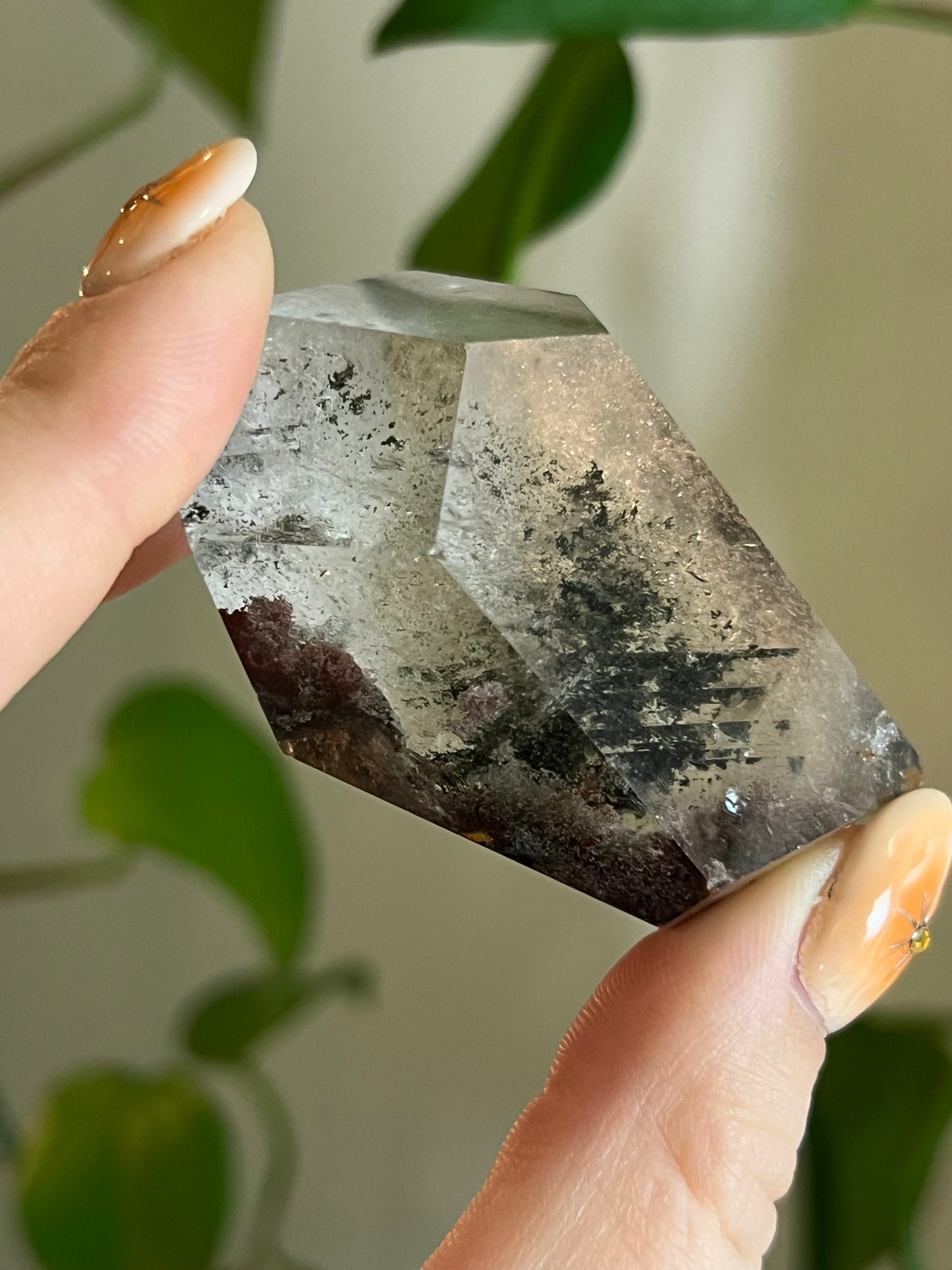 Garden Quartz Gusher - V