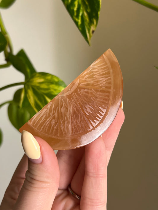 Honey Calcite Fruit Slice 🍊