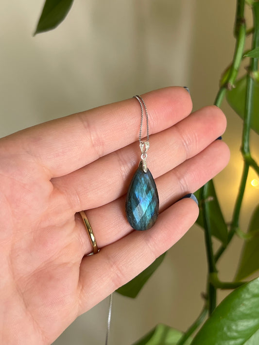 Flashy Faceted Labradorite 925 Sterling Silver Necklace