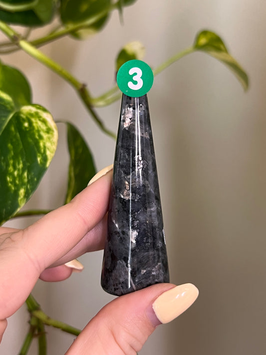 Flashy Larvikite Ring Holder - 3