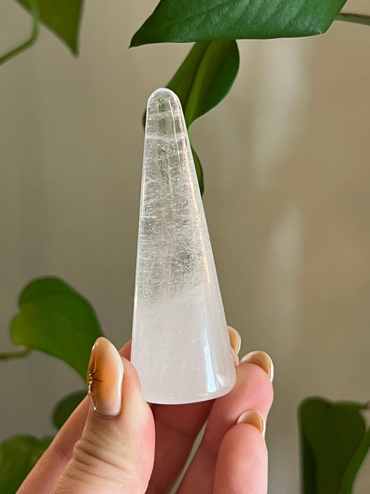 Clear Quartz Ring Holder
