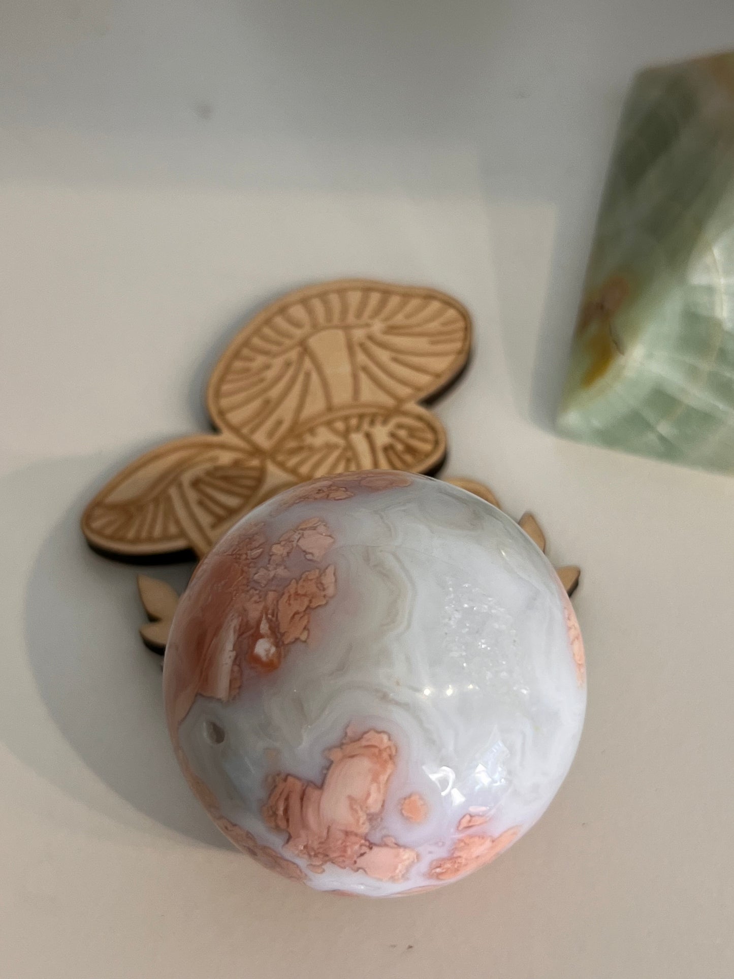 Mushroom Greenery Wooden Sphere Stand