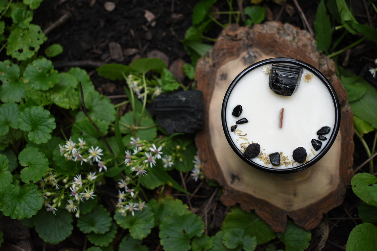 Black Tourmaline Crystal Candle | Cedarwood + Vanilla